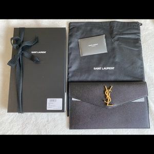 ⭐️ SOLD ⭐️ Yves Saint Laurent Uptown Pouch